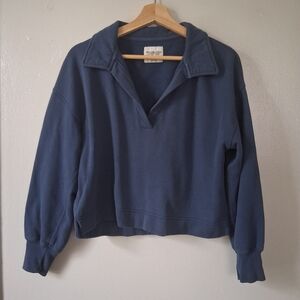 Abercrombie & Fitch Navy Sweater